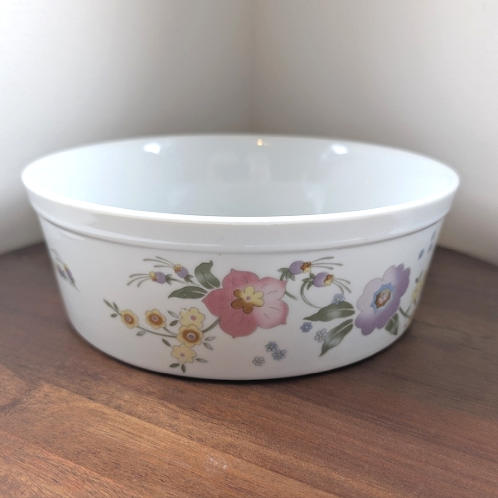 Temptations By Gailstyn-Sutton Ceramic Bowl